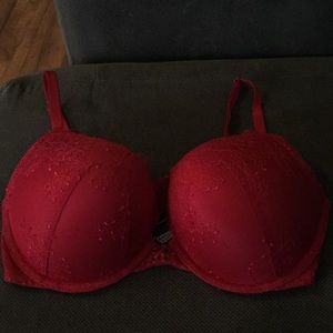 Bombshell plunge bra